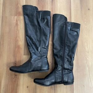 Black women's boots size 10